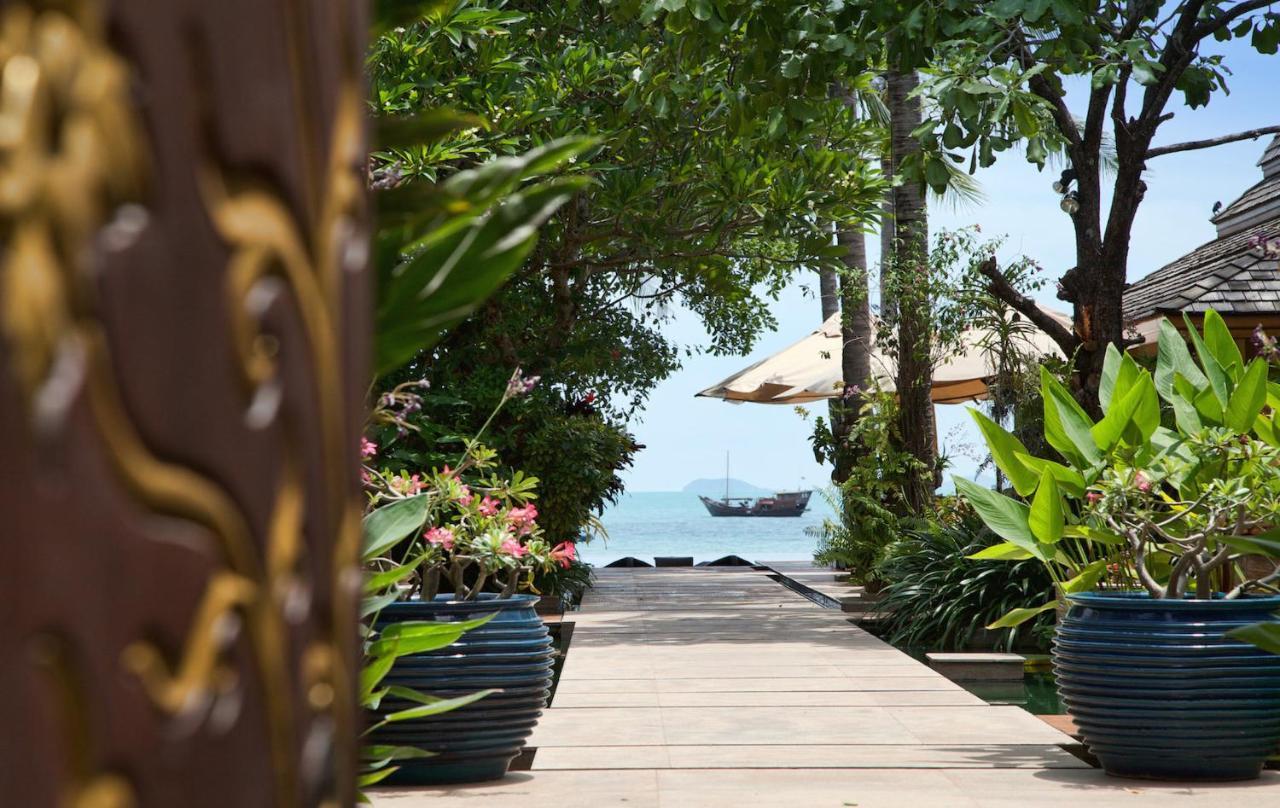 Upni Duniya - Luxury, Beachfront 9-Suites Villa Bang Rak Beach  Chambre photo